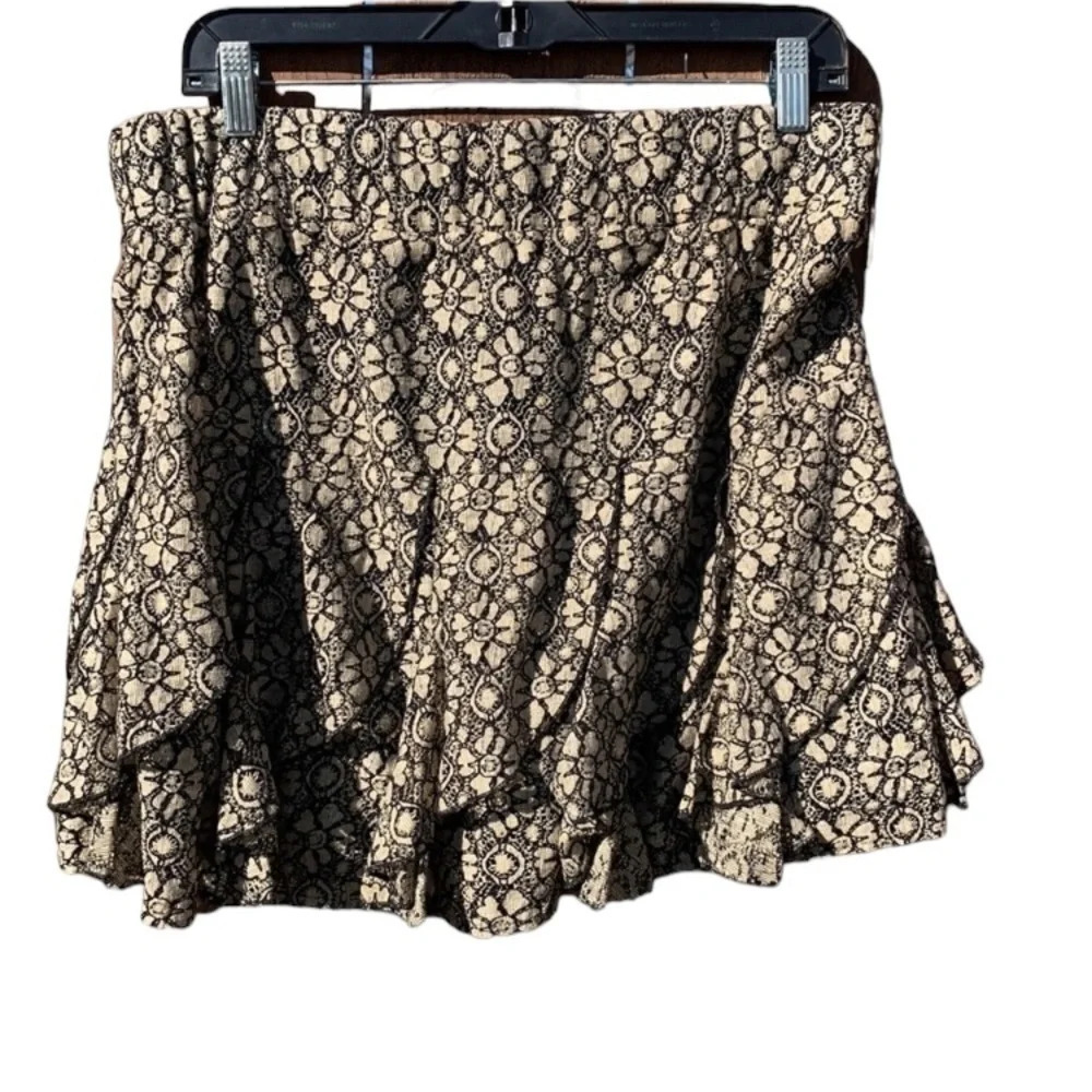 Wet Seal large lace skirt y2k skirt